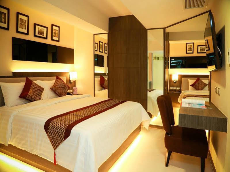 Double One By Aspira Hotel Banguecoque Exterior foto