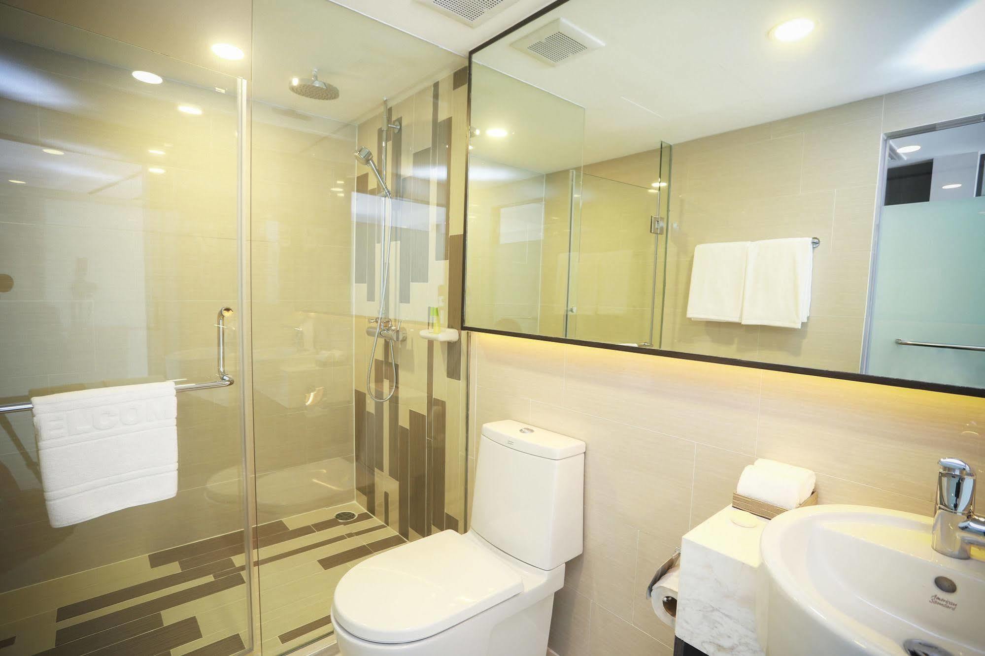 Double One By Aspira Hotel Banguecoque Exterior foto