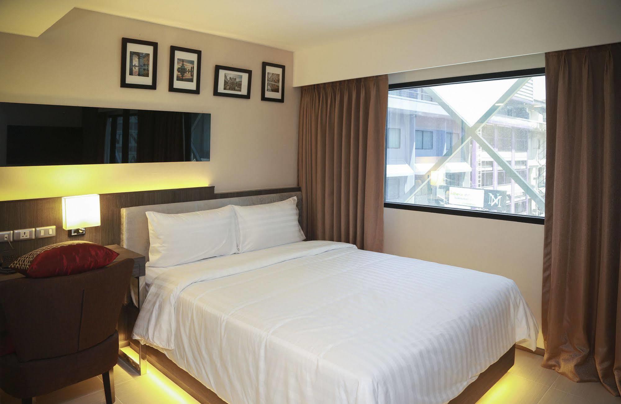 Double One By Aspira Hotel Banguecoque Exterior foto