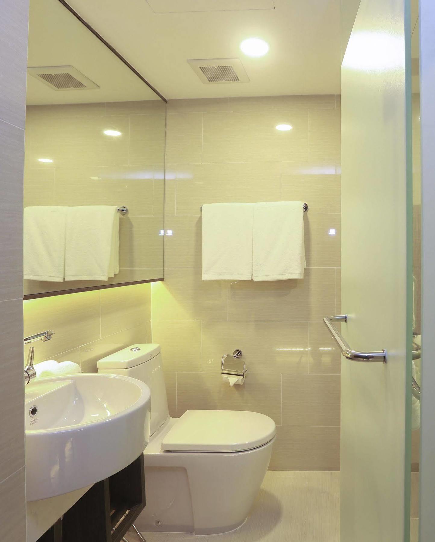 Double One By Aspira Hotel Banguecoque Exterior foto